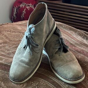 John Varvatos Fawn Suede Chukka Boot